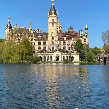 Stilvolle Ferienwohnung In Der Naehe Von Schwerin Dummer ภายนอก รูปภาพ